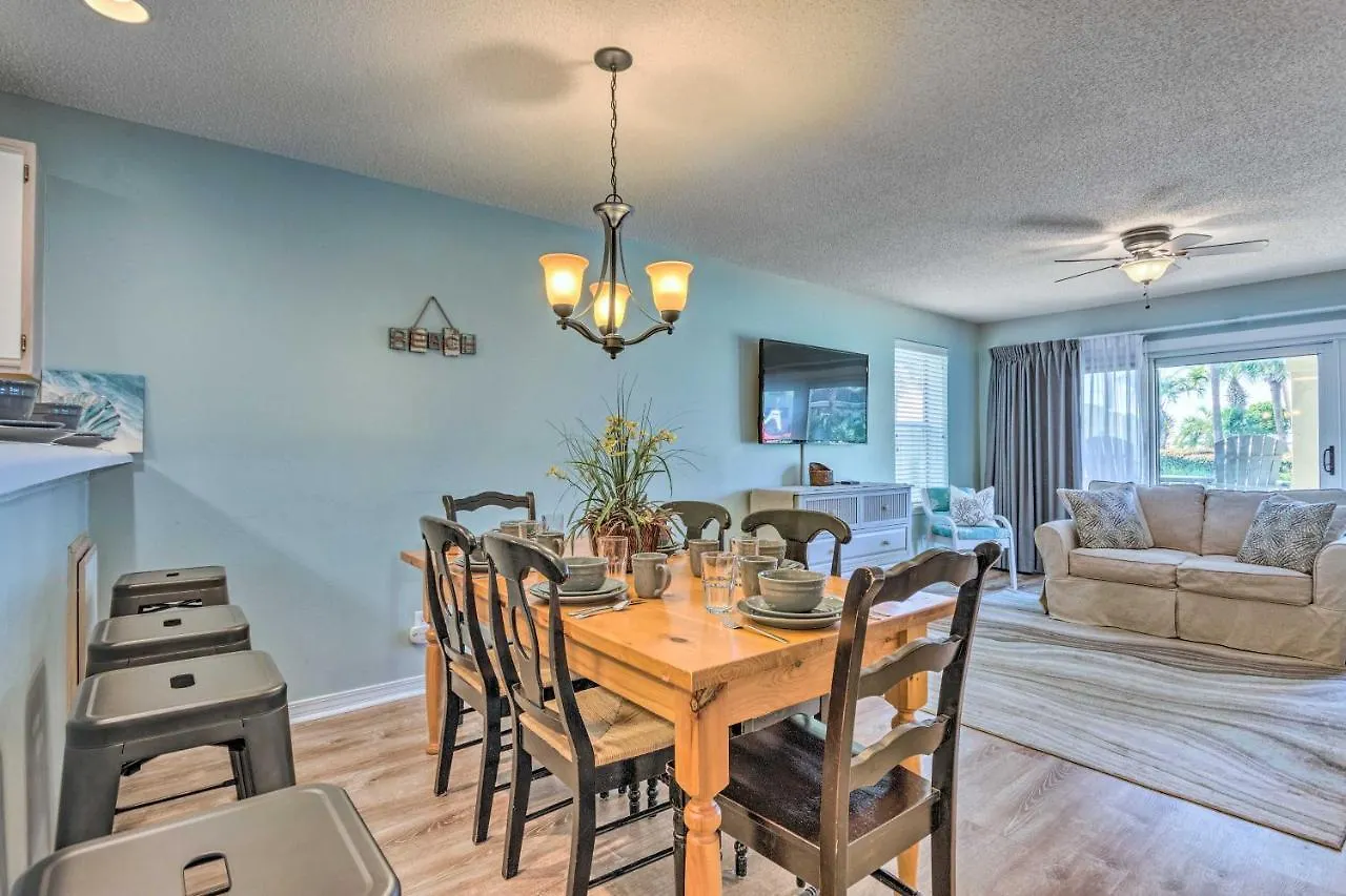 Charming Miramar Beach Condo With Resort Perks! Destin Apartment